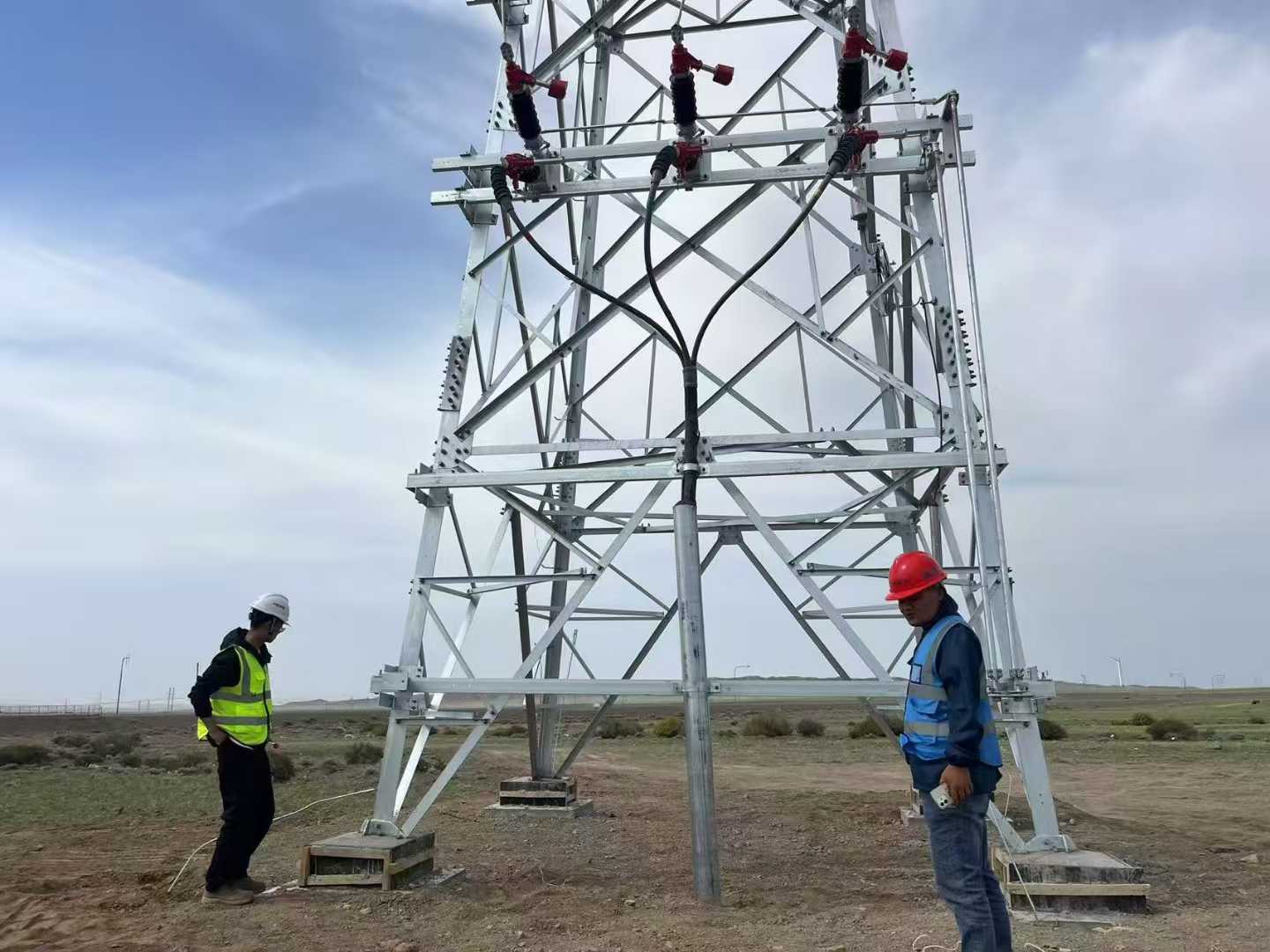 內(nèi)蒙隔離開關(guān) 送電成功！
